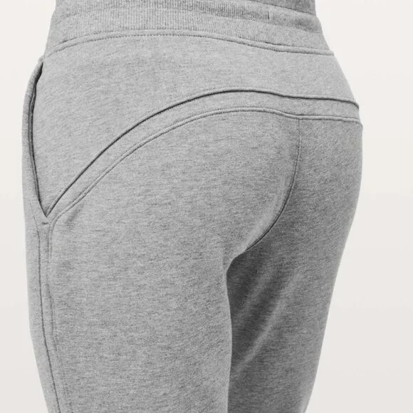 Lululemon Warm Down Jogger II *28", Heathered Core Medium Grey, Size 8 - Picture 2 of 9